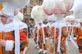 Знаменитый карнавал в городе Бинш, Бельгия. 